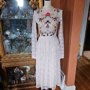 Ivory Embroidered Long-Sleeve Lace Maxi Dress